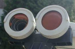 Invacom_LNB-Membran-kaputt-gerissen.PNG (639.19 KiB) 2004 mal betrachtet Invacom_LNB-Membran-kaputt-gerissen