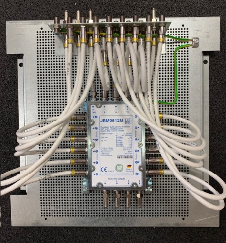 JultecJRM0512M_Lochblechplatte_Potentialausgleich_Erdung_Legacy-Multischalter-Sat-over-IP-Vorbereitung_1