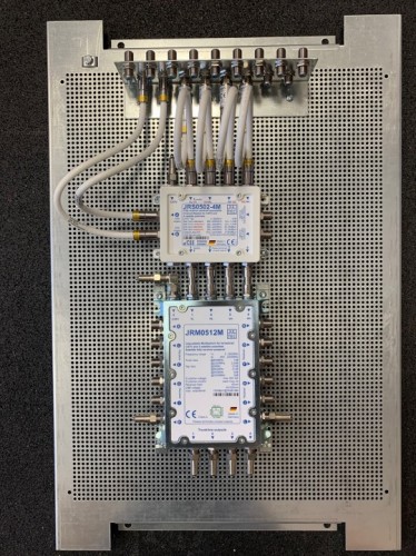 Jultec JRS0502-4M + JRM0512M Lochblechaufbau Potentialausgleich