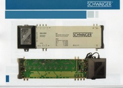 Schwaiger EKU 825 Mini SAT-Kopfstelle für 21/24 Transponder<br />Front- und Innenansicht