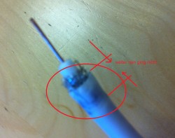 FotoKoaxkabel_Kompressionsstecker3<br />(max. Länge wo sich er Außenmantel so weit dehnt das der Stecker sich drunter schieben kann)