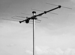 Kathrein-DAB-Antenne_AV09.jpg (49.88 KiB) 23563 mal betrachtet Kathrein-DAB-Antenne_AV09