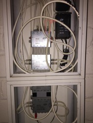 Verteilerkasten / Multischalter Satanlage Astro_Multischalter_AMS_500-540-550_kaskadiert_Schaltschrank_Aufbau1