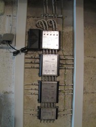 Satanlagen-Astra-AMS-kaskadierte-Multischalter_Netzteil_Aufbau_Skizze