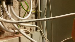 Kabelbeschriftung der Leitung für die Wohneinheiten