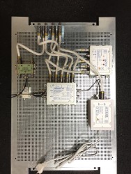 JultecJPS0501-8TN_JAC110_BK-Einspeisung_Lochblechplatte_Unicable-Verteilung (2)