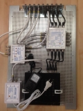 Lochblechplatten-Aufbau JultecJRM0508A-kaskadiert InvertoIDL400 SAToverIP-Router DVB-T-Einspeisung Potentialausgleich